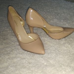 Nude heels size 7